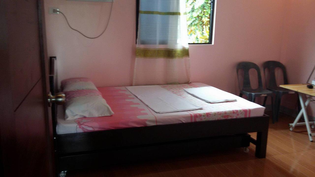 Gravino Pension House Oslob Buitenkant foto